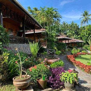 Lumbalumba Resort - Manado